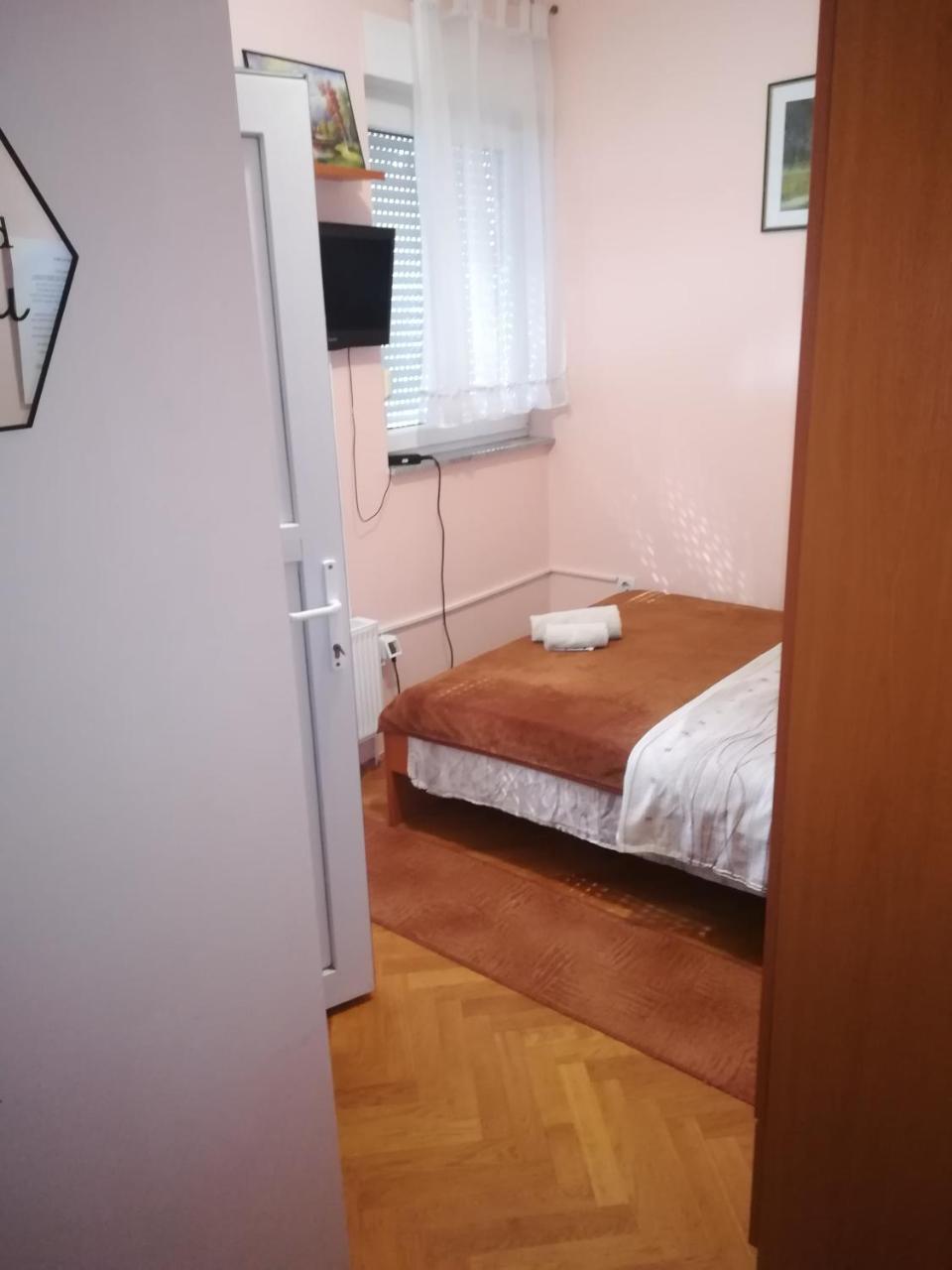 Guesthouse Sava Slavonski Brod Exteriör bild
