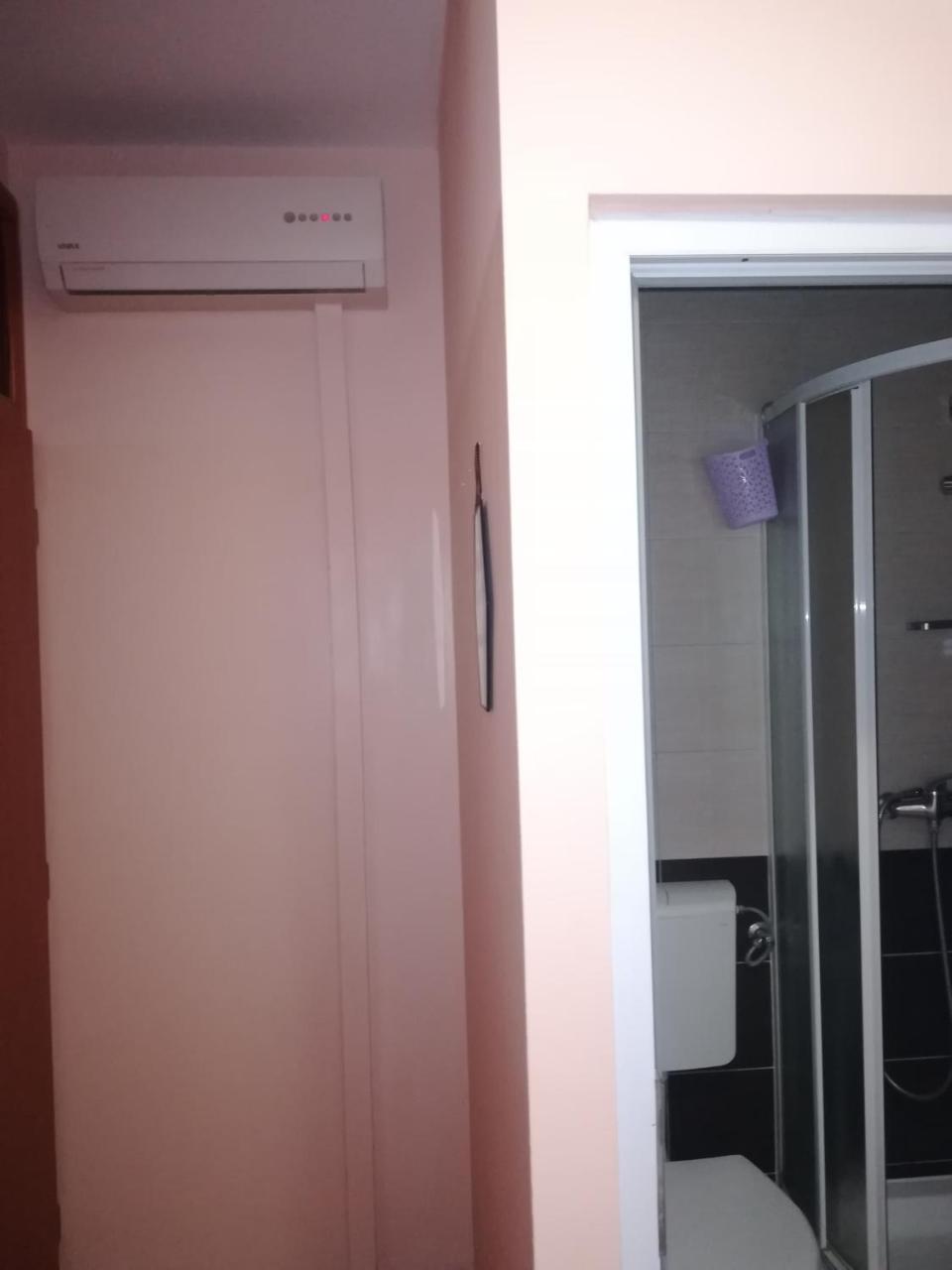 Guesthouse Sava Slavonski Brod Exteriör bild